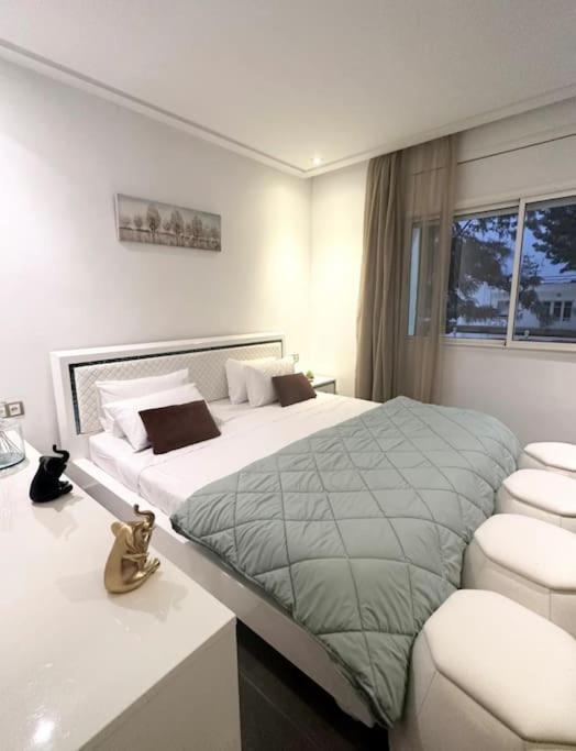 Luxurious 3 Beds Agdal Appartement Rabat Buitenkant foto